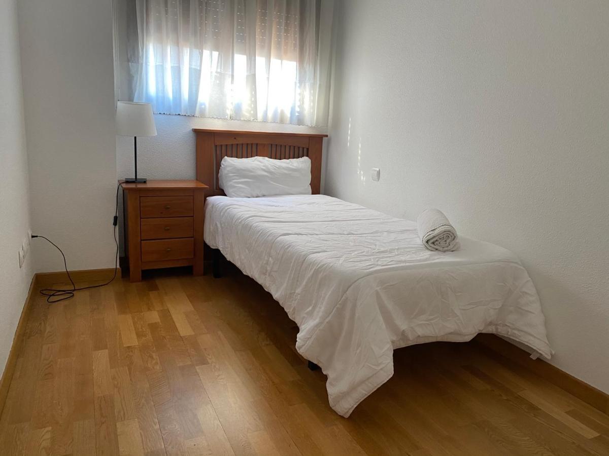 Apartment Madrid Barajas エクステリア 写真