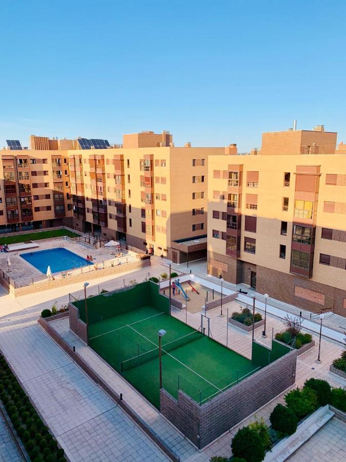 Apartment Madrid Barajas エクステリア 写真