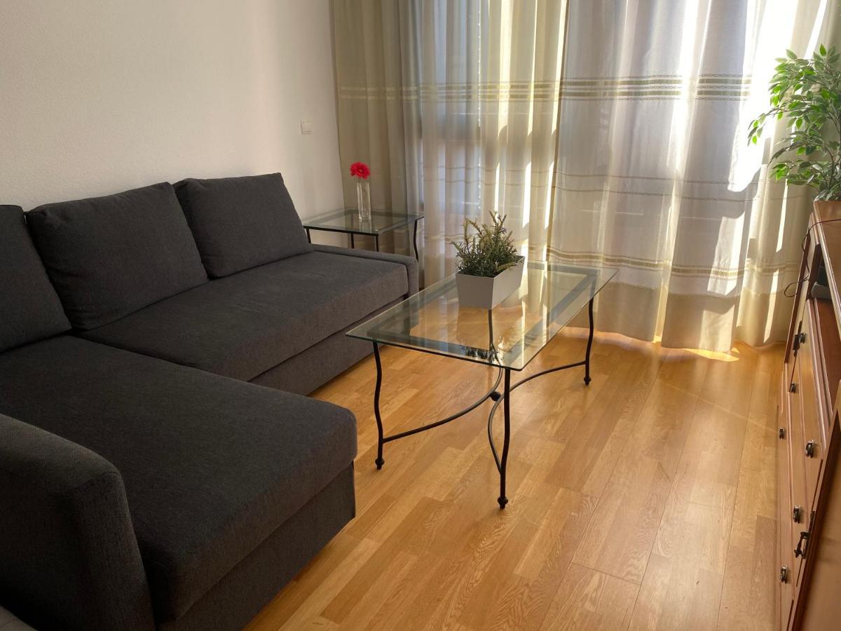 Apartment Madrid Barajas エクステリア 写真